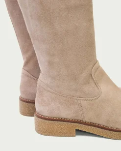 Botas Altas Planas Arena Con Cremallera Vega