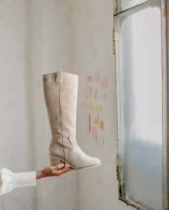 Botas De Tacón Arena Con Cremallera Nora