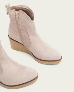 Botines De Cuña Arena Con Cremallera Mabel