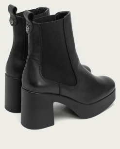 Botines De Tacón Negro Con Elasticos Laura