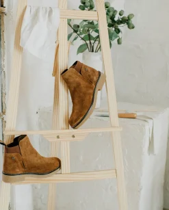 Botines Planos Cuero Con Elasticos Valentina
