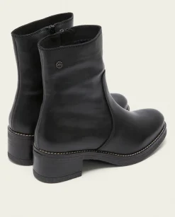 Botines Planos Negros Con Cremallera Pax